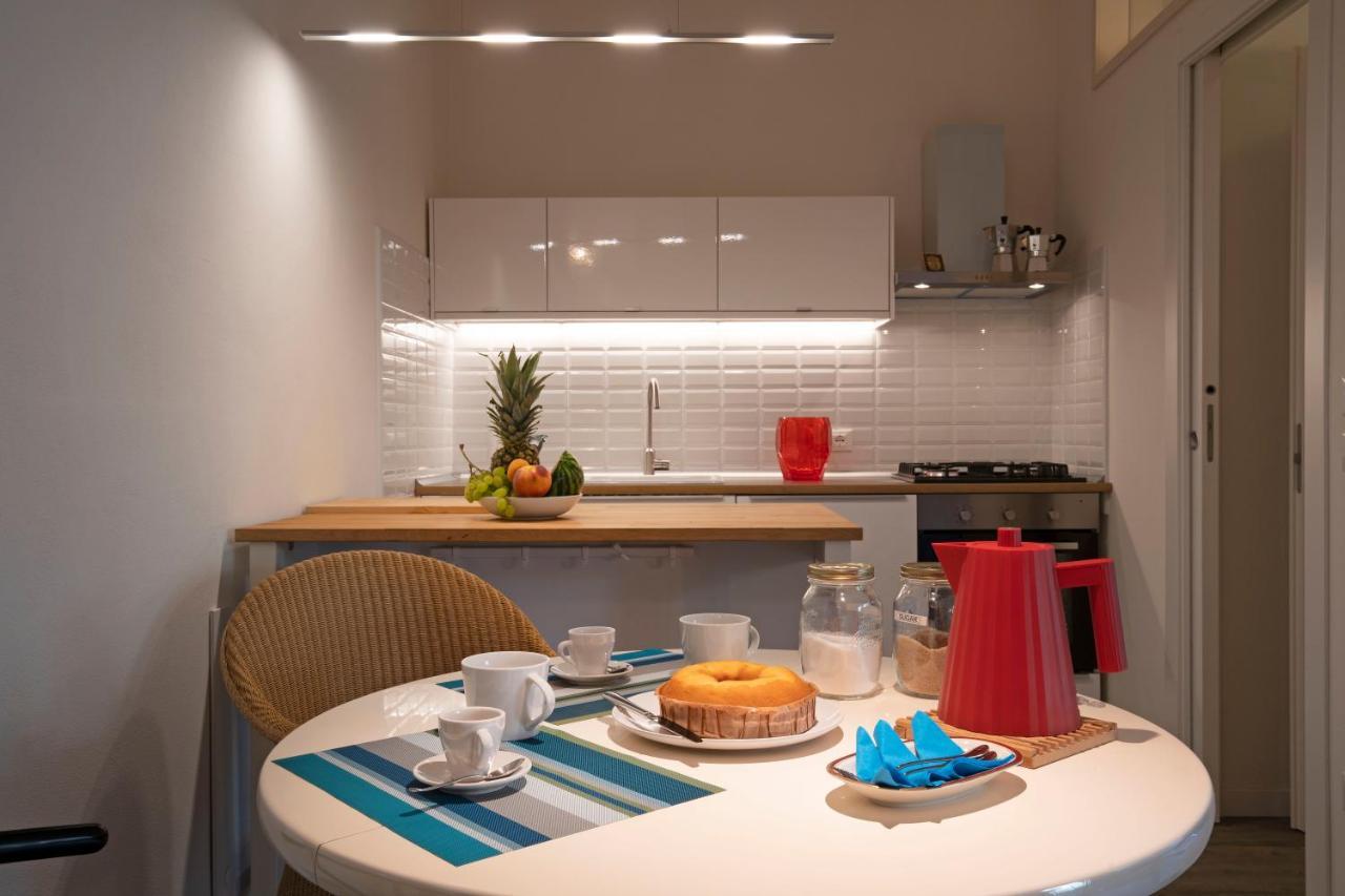 Snug Apartment With Private Courtyard M0270422677 Venecia Exterior foto