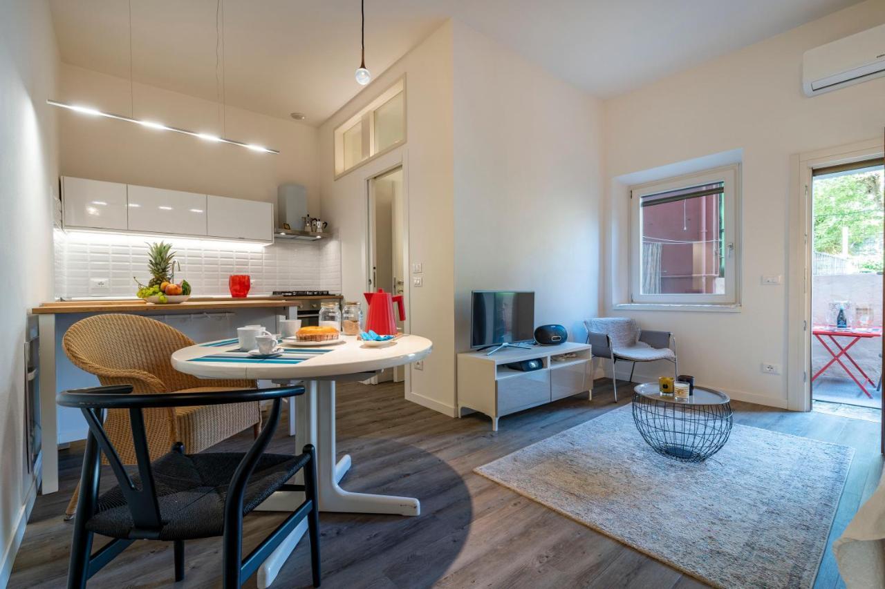 Snug Apartment With Private Courtyard M0270422677 Venecia Exterior foto